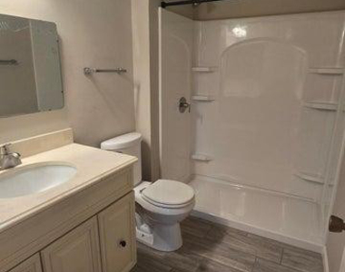 10601 W Bolivar Drive - Photo Thumbnail 3
