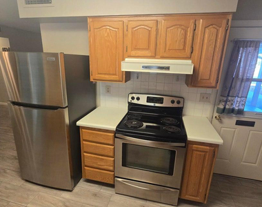 10601 W Bolivar Drive - Photo Thumbnail 19