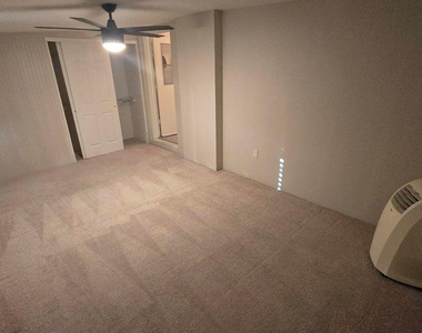 10601 W Bolivar Drive - Photo Thumbnail 23