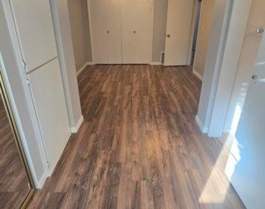 10601 W Bolivar Drive - Photo Thumbnail 29