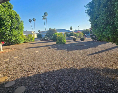 10601 W Bolivar Drive - Photo Thumbnail 34