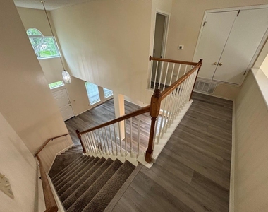 10911 Grassmere Ct - Photo Thumbnail 23