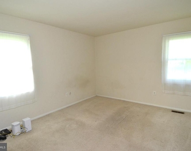 3717 Irongate Lane - Photo Thumbnail 10
