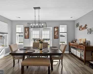 3803 Richmond Run - Photo Thumbnail 23