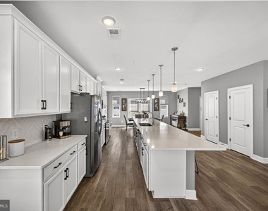3803 Richmond Run - Photo Thumbnail 16