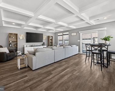 3803 Richmond Run - Photo Thumbnail 10