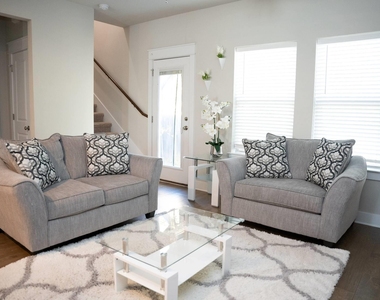 13501 Metric Blvd - Photo Thumbnail 1