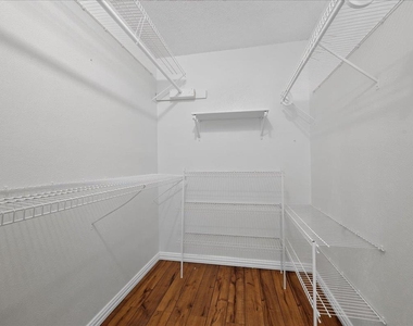 10215 Missel Thrush Dr - Photo Thumbnail 24
