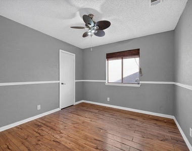 10215 Missel Thrush Dr - Photo Thumbnail 26
