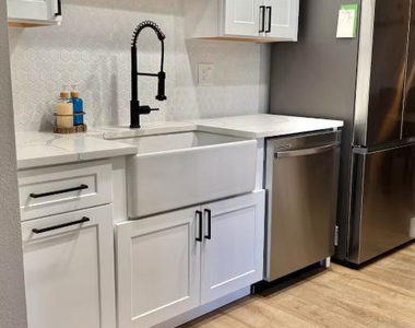 9550 N 94th Place - Photo Thumbnail 4