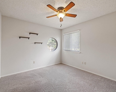 8413 Priest River Dr - Photo Thumbnail 18