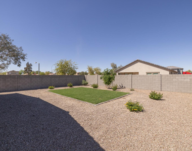 36354 W San Clemente Avenue - Photo Thumbnail 25