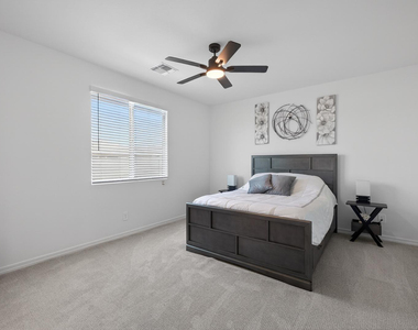 36354 W San Clemente Avenue - Photo Thumbnail 12