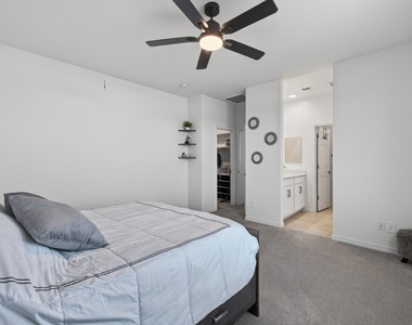 36354 W San Clemente Avenue - Photo Thumbnail 13