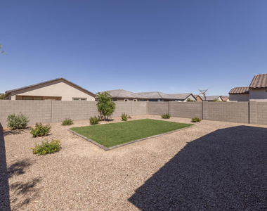 36354 W San Clemente Avenue - Photo Thumbnail 24