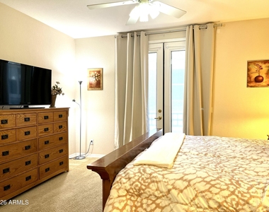15221 N Clubgate Drive - Photo Thumbnail 14