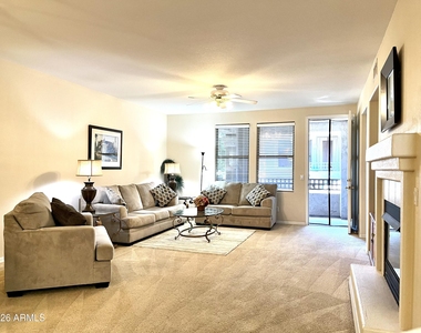 15221 N Clubgate Drive - Photo Thumbnail 4