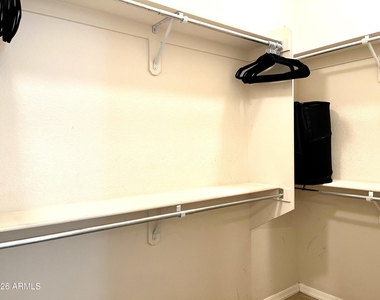 15221 N Clubgate Drive - Photo Thumbnail 17