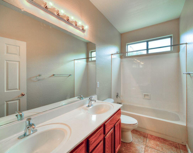 26237 N 74th Lane - Photo Thumbnail 14