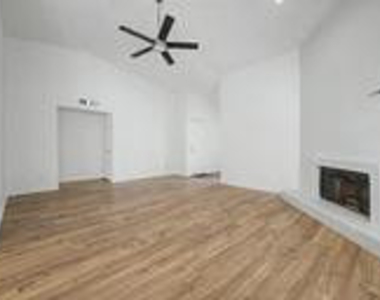 14234 N 26th Lane - Photo Thumbnail 7