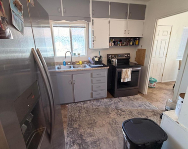 211 S Desoto Street - Photo Thumbnail 10