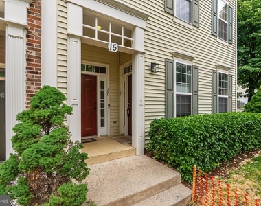15 Swanton Lane - Photo Thumbnail 2
