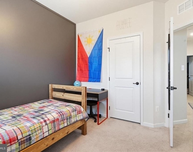 133 Limpkin Avenue - Photo Thumbnail 23