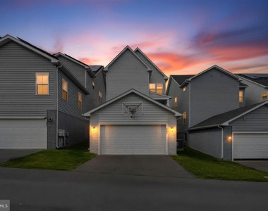 133 Limpkin Avenue - Photo Thumbnail 40