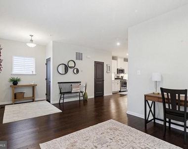 133 Limpkin Avenue - Photo Thumbnail 16