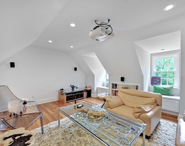 6907 Bradley Boulevard - Photo Thumbnail 102