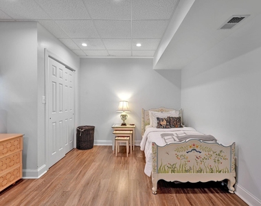 6907 Bradley Boulevard - Photo Thumbnail 118