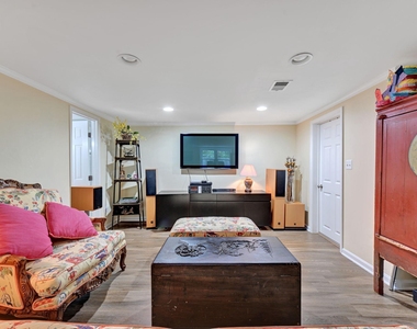 6907 Bradley Boulevard - Photo Thumbnail 112