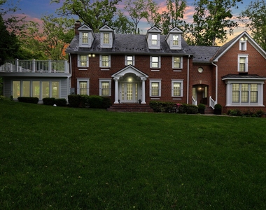 6907 Bradley Boulevard - Photo Thumbnail 2