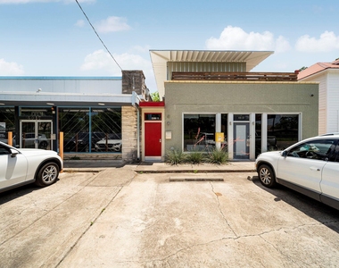 4015 Guadalupe St - Photo Thumbnail 13