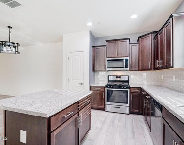 2297 N Alsap Road - Photo Thumbnail 10