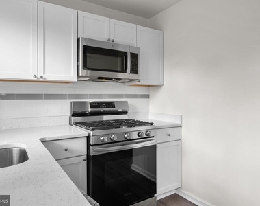 10110 Mckenney Avenue - Photo Thumbnail 12