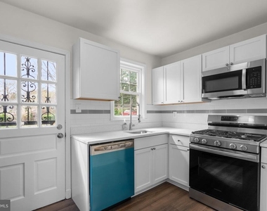 10110 Mckenney Avenue - Photo Thumbnail 9