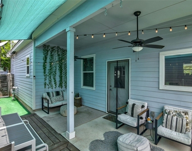 7607 Providence Ave - Photo Thumbnail 24