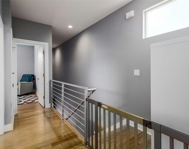 7607 Providence Ave - Photo Thumbnail 19