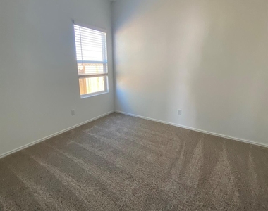 117 Akela Way - Photo Thumbnail 10