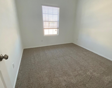 117 Akela Way - Photo Thumbnail 5