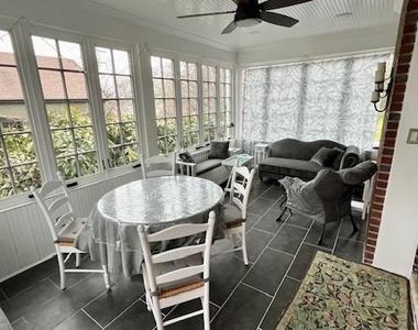 9102 Flower Avenue - Photo Thumbnail 12