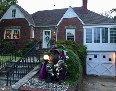 9102 Flower Avenue - Photo Thumbnail 1