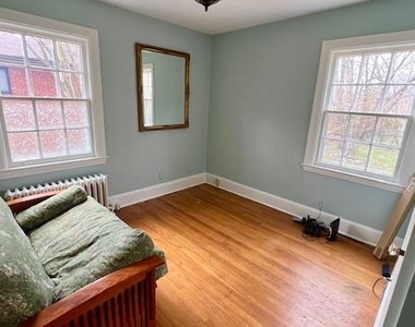 9102 Flower Avenue - Photo Thumbnail 16