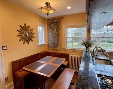 9102 Flower Avenue - Photo Thumbnail 4