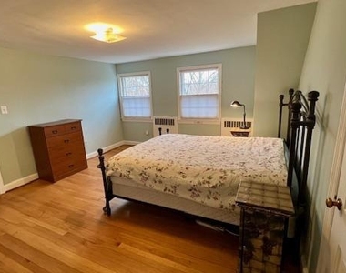 9102 Flower Avenue - Photo Thumbnail 23