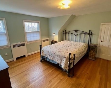 9102 Flower Avenue - Photo Thumbnail 22