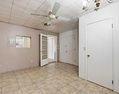 2431 N Higley Road - Photo Thumbnail 19