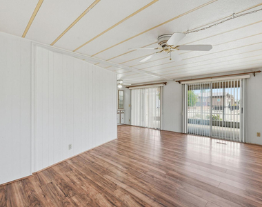 2431 N Higley Road - Photo Thumbnail 5