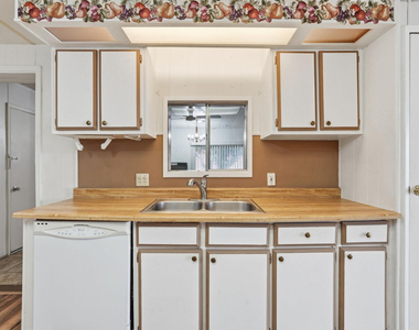 2431 N Higley Road - Photo Thumbnail 9